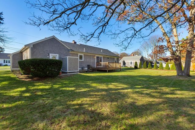 18 Captain Stanley Rd, Yarmouth, MA 02664