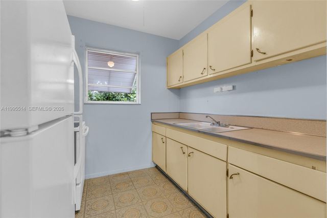 508 Antioch Ave 17, Fort Lauderdale, FL 33304