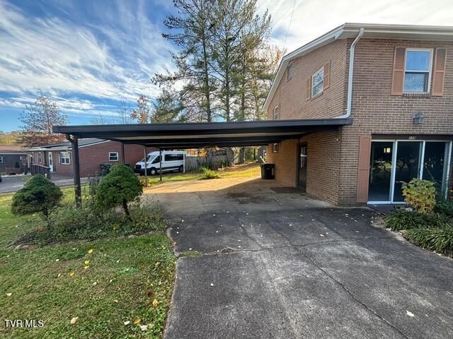 119 York Dr. Drive, Greeneville, TN 37745