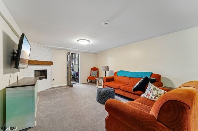 87 Berkshire Ave, Rockaway Twp., NJ 07801