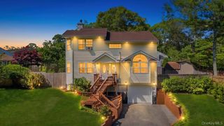 14 Cherry Road, Rocky Point, NY 11778