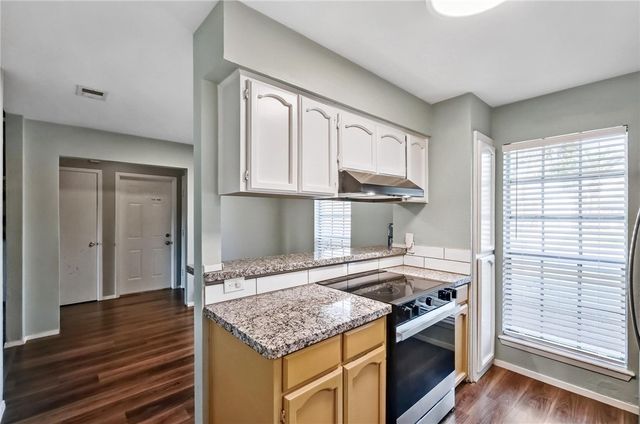 2338 Vialoux Dr, Corpus Christi, TX 78418