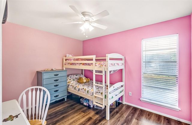 2338 Vialoux Dr, Corpus Christi, TX 78418