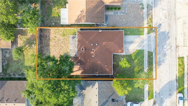 2338 Vialoux Dr, Corpus Christi, TX 78418