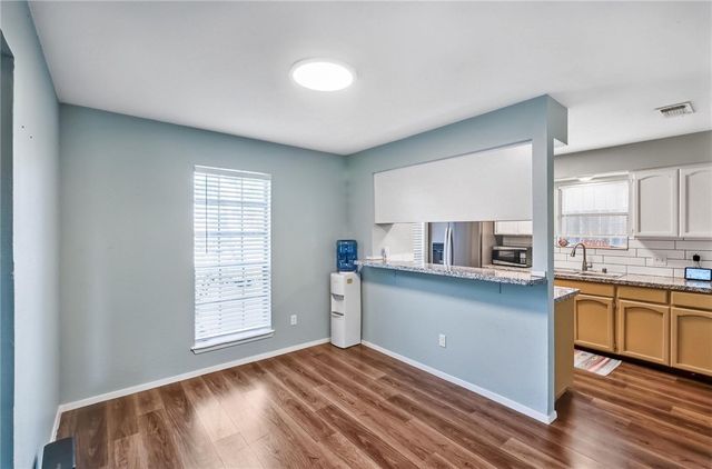 2338 Vialoux Dr, Corpus Christi, TX 78418