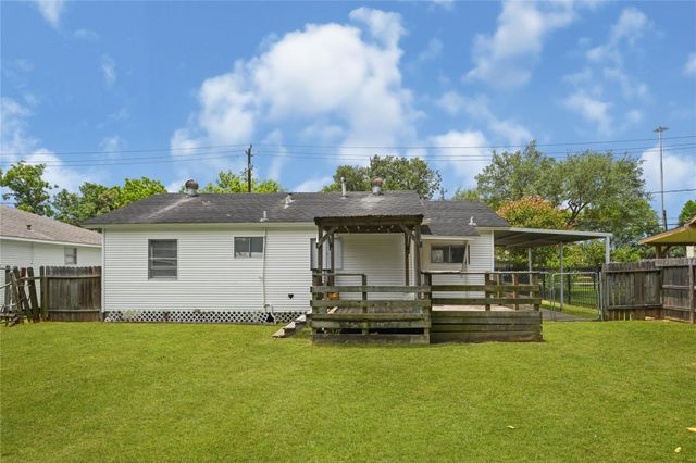 2607 Oleander Drive, Pasadena, TX 77503