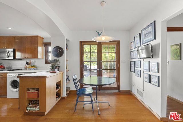 1914 Fairburn Avenue, Los Angeles, CA 90025