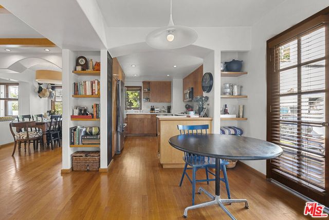 1914 Fairburn Avenue, Los Angeles, CA 90025