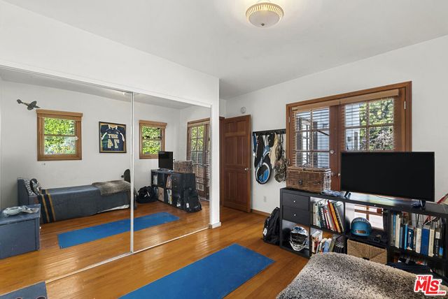 1914 Fairburn Avenue, Los Angeles, CA 90025