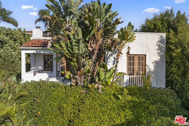 1914 Fairburn Avenue, Los Angeles, CA 90025