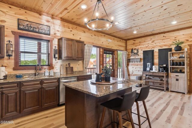 753 Bethlehem Way, Sevierville, TN 37876