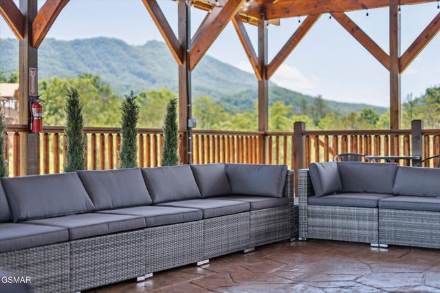 753 Bethlehem Way, Sevierville, TN 37876