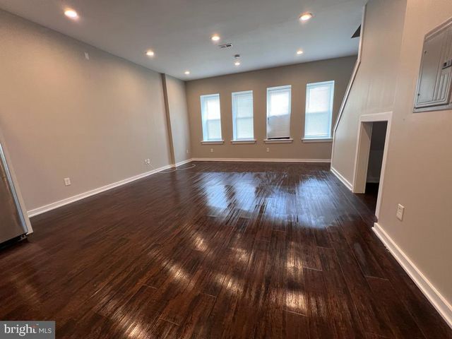 4518-00 LANCASTER AVE, Philadelphia, PA 19131