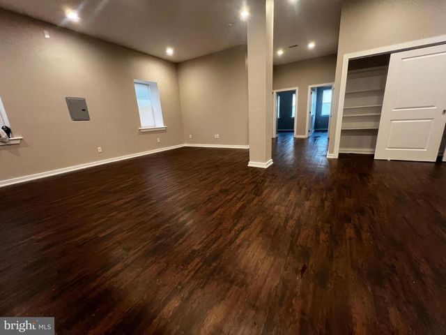 4518-00 LANCASTER AVE, Philadelphia, PA 19131