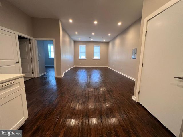 4518-00 LANCASTER AVE, Philadelphia, PA 19131