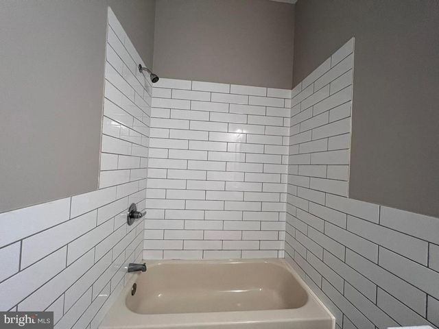 4518-00 LANCASTER AVE, Philadelphia, PA 19131