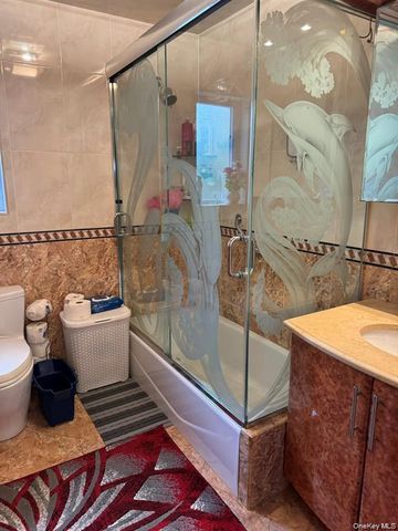 10904 Myrtle Avenue, Richmond Hill, NY 11418