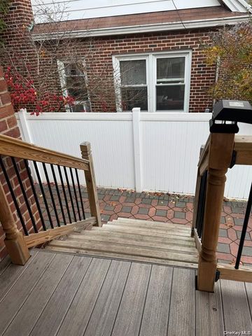 10904 Myrtle Avenue, Richmond Hill, NY 11418