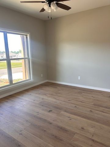 2407 Logan Court, Russellville, AR 72801