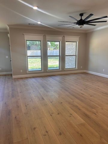 2407 Logan Court, Russellville, AR 72801