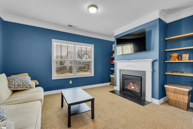 389 Heritage Point Drive, Simpsonville, SC 29681