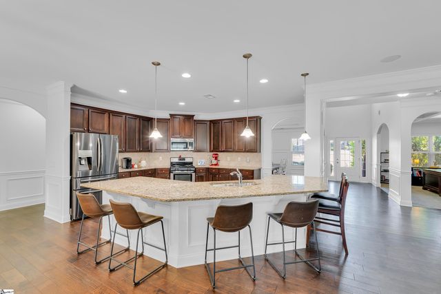 389 Heritage Point Drive, Simpsonville, SC 29681