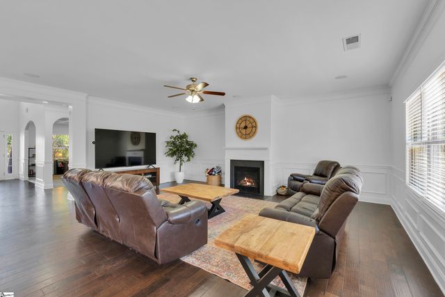 389 Heritage Point Drive, Simpsonville, SC 29681