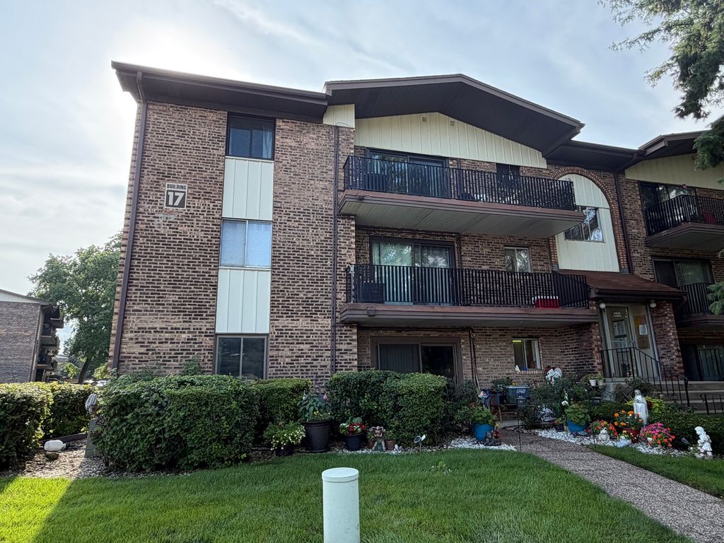 14030 Laramie Avenue 1707, Crestwood, IL 60418 — photo 2