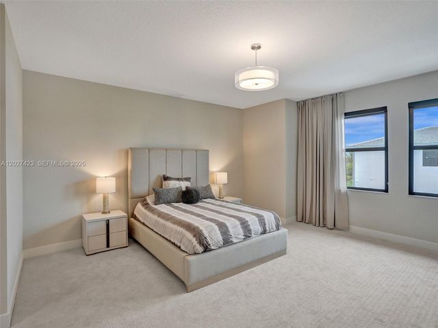 8642 Swinley Forest Way, Boca Raton, FL 33434