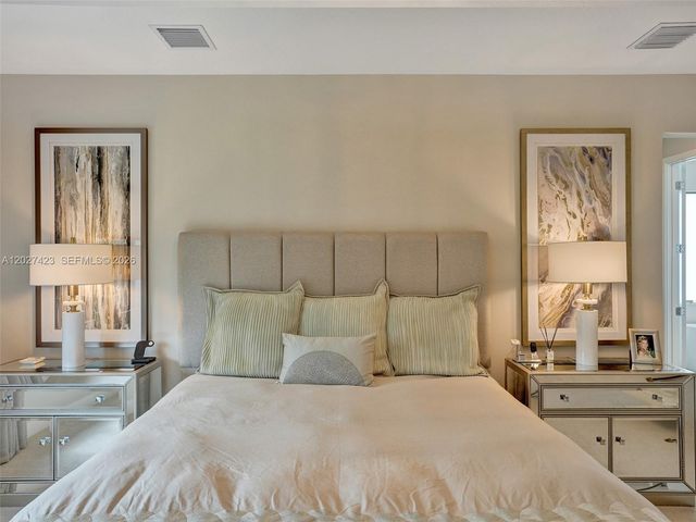 8642 Swinley Forest Way, Boca Raton, FL 33434
