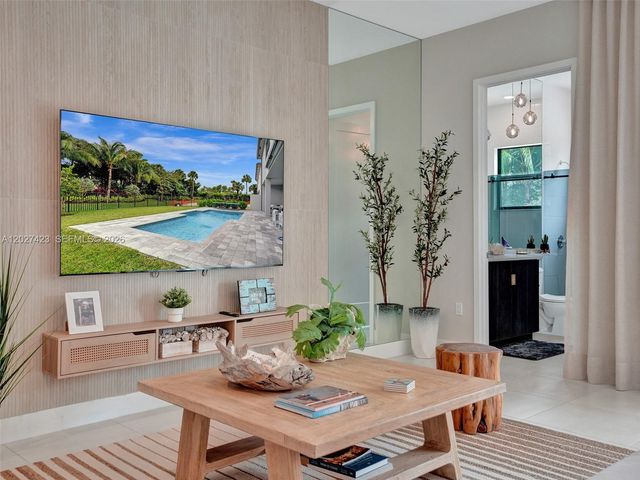 8642 Swinley Forest Way, Boca Raton, FL 33434