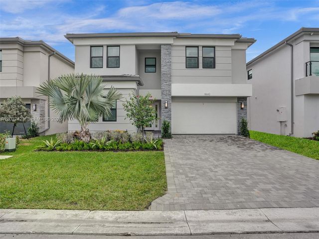 8642 Swinley Forest Way, Boca Raton, FL 33434