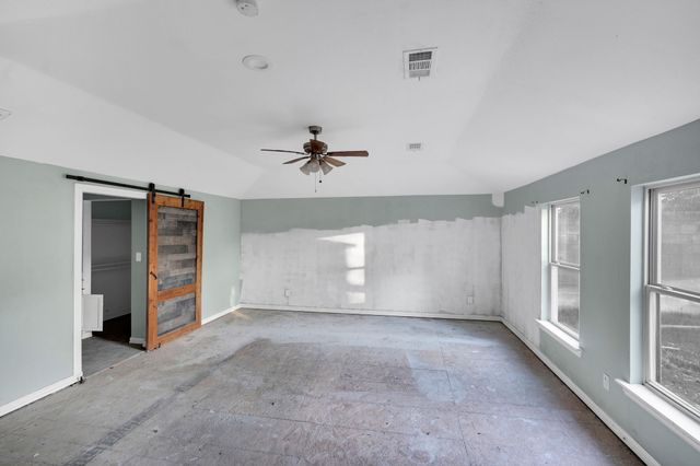 112 Barger Drive, Waxahachie, TX 75165