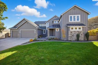 683 Isola Vista Ct, Richland, WA 99352