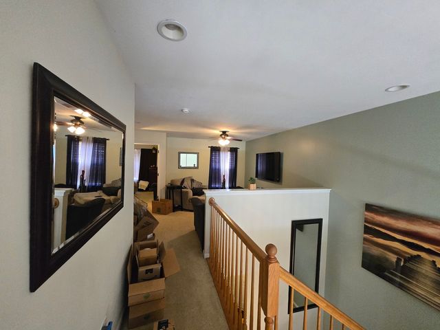 494 Vaughn Circle, Aurora, IL 60502