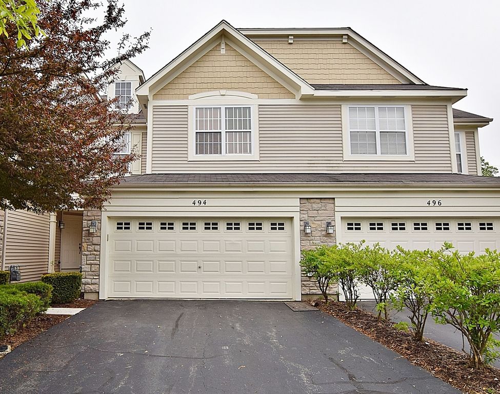 494 Vaughn Circle, Aurora, IL 60502
