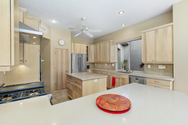 223 Kavenish Drive, Rancho Mirage, CA 92270