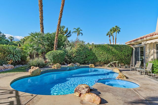 223 Kavenish Drive, Rancho Mirage, CA 92270