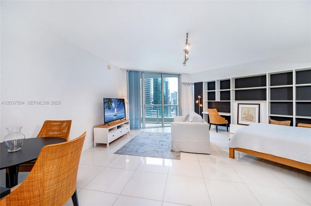 475 Brickell Ave 2908, Miami, FL 33131