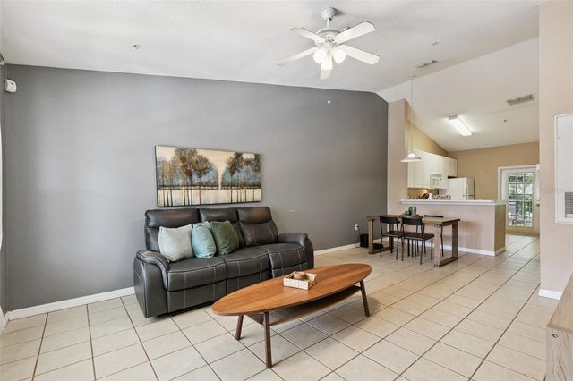 145 RESERVE CIRCLE 205, Oviedo, FL 32765