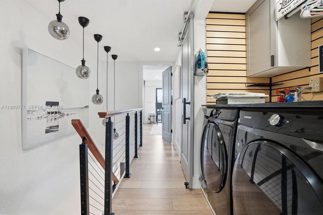 4000 NE 168th St 113B, North Miami Beach, FL 33160