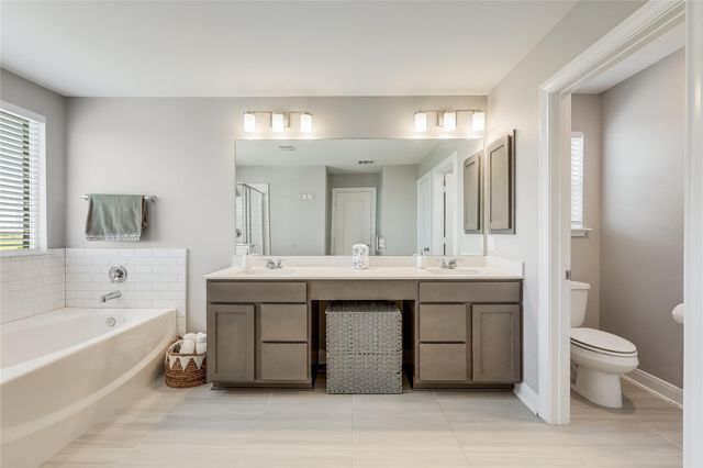 140 Auburn ST, Kyle, TX 78640