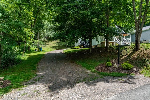 703 Pinecrest Street, Mountain City, TN 37683