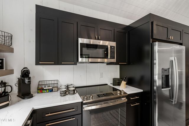 703 Pinecrest Street, Mountain City, TN 37683