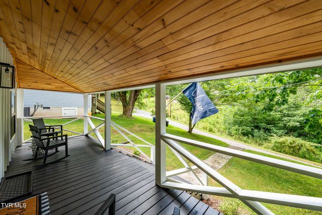 703 Pinecrest Street, Mountain City, TN 37683