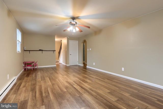 7960 RIDER LN, Hummelstown, PA 17036