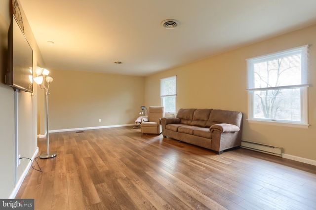 7960 RIDER LN, Hummelstown, PA 17036