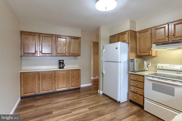 7960 RIDER LN, Hummelstown, PA 17036