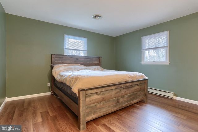 7960 RIDER LN, Hummelstown, PA 17036