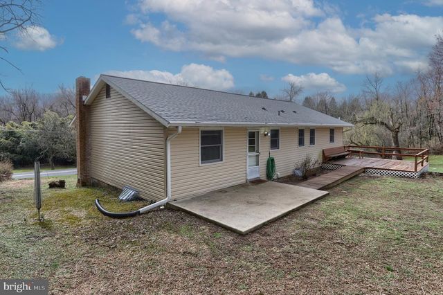 7960 RIDER LN, Hummelstown, PA 17036